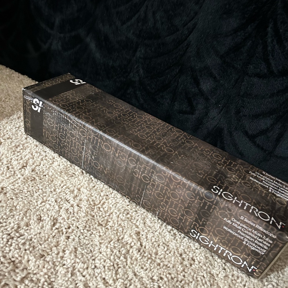 Sightron Optics Box